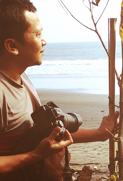 Jasa fotografi profesional di Bandung — wedding, prewedding, produk,event & digital photo painting. Hasil tajam, harga bersaing. Hubungi sekarang juga! 082127119951